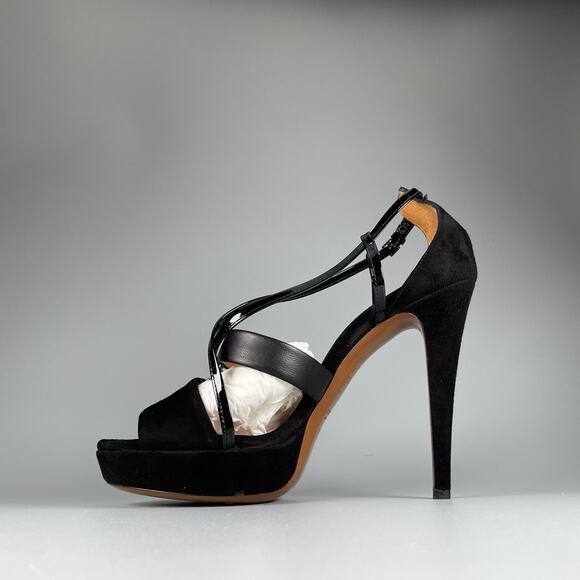 Gucci Women’s EU 38 US 8 Black Velvet Strappy Slip On Pumps Heels EUC - Picture 5 of 8